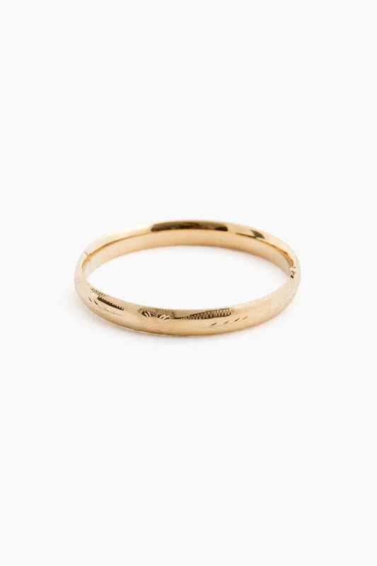 Dainty And Elegant Jewelry Now At Reduced Prices 14k Yellow Gold Classic Etched Floral Bangle (.31"w)