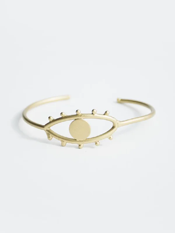 Don't Miss These Dazzling Jewelry Discounts Eye to Eye Bangle - Gold