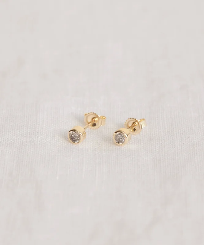 High-End Sparkle, Low-End Prices – Shop Now Stevie Grey Diamond Studs