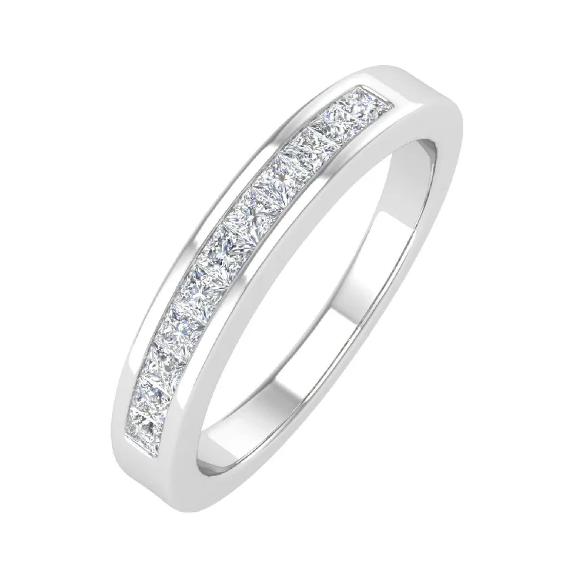 0.27 Carat Channel Set Diamond Wedding Band Ring in Gold