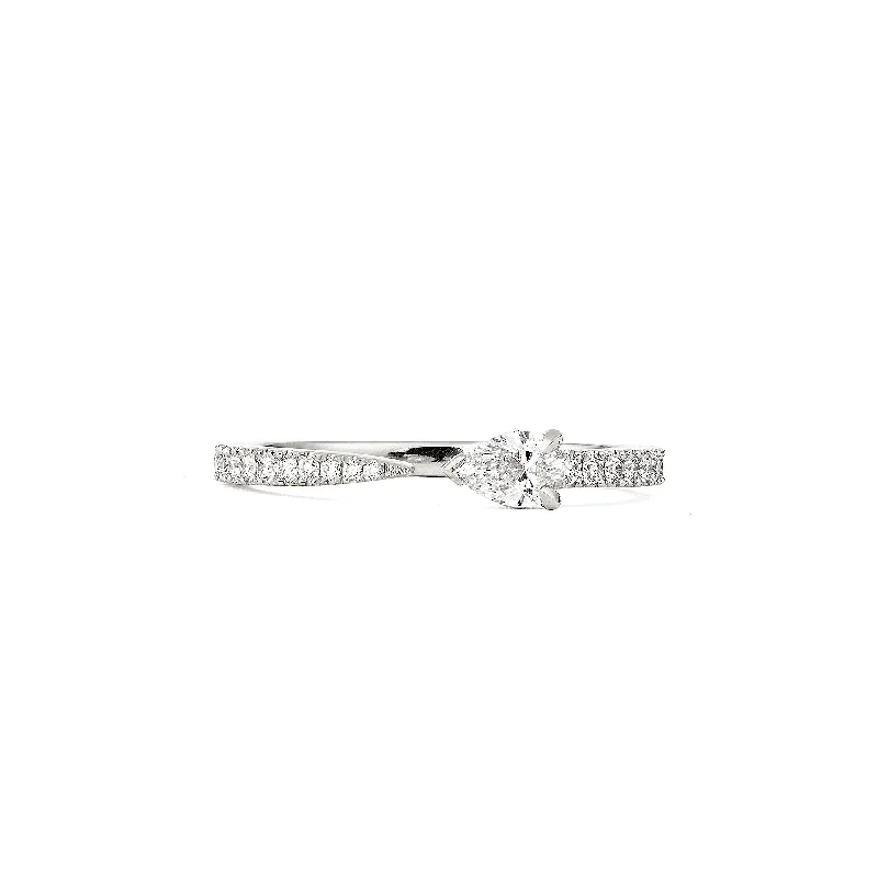 Sparkle For Less – Shop Jewelry Deals Now Drop 18K Whitegold Ring w. Diamonds