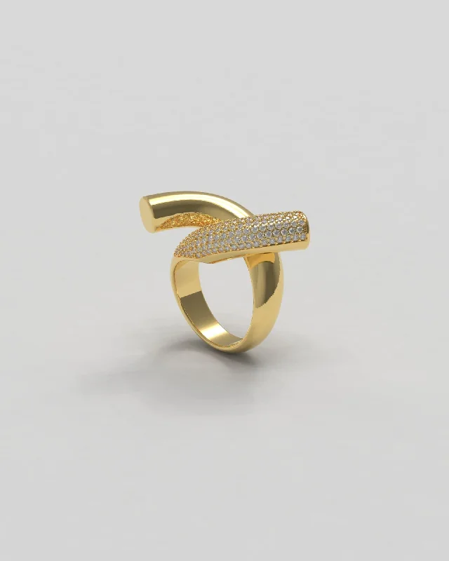 Luxury Jewelry At Unbeatable Discounts Rose Paved 18K Gold Ring w. Diamonds