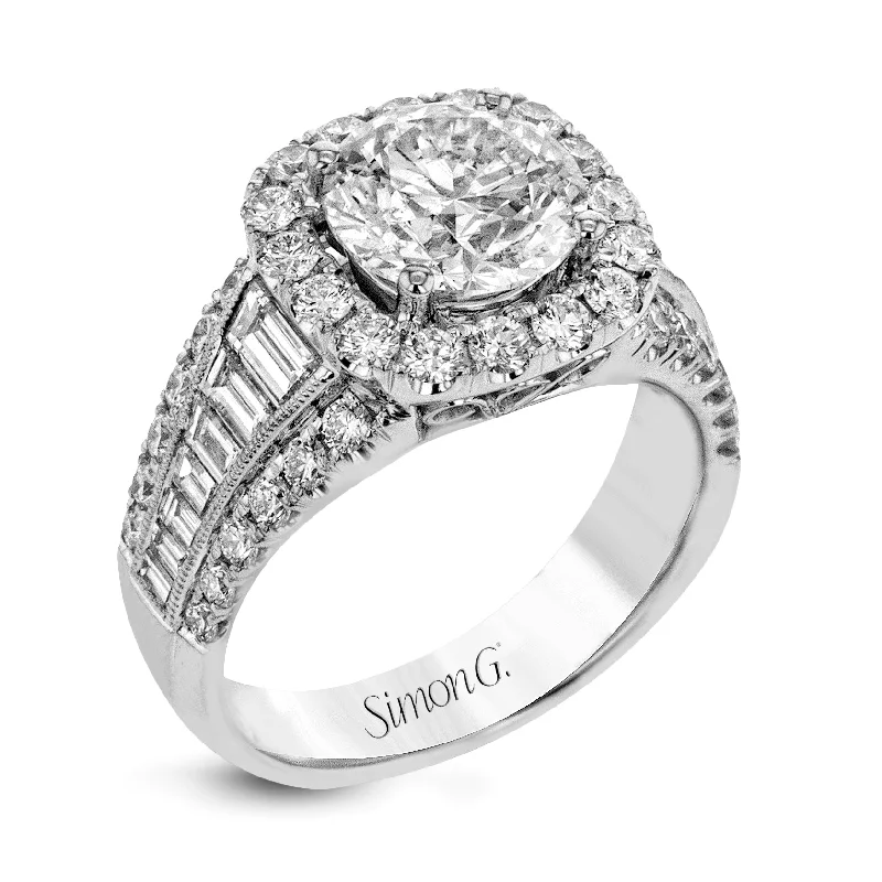 Dainty Floral Jewelry For Feminine Elegance Round-Cut Halo Engagement Ring In 18k Gold With Diamonds Dainty Floral Jewelry For Feminine Elegance Round-Cut Halo Engagement Ring In 18k Gold With Diamonds