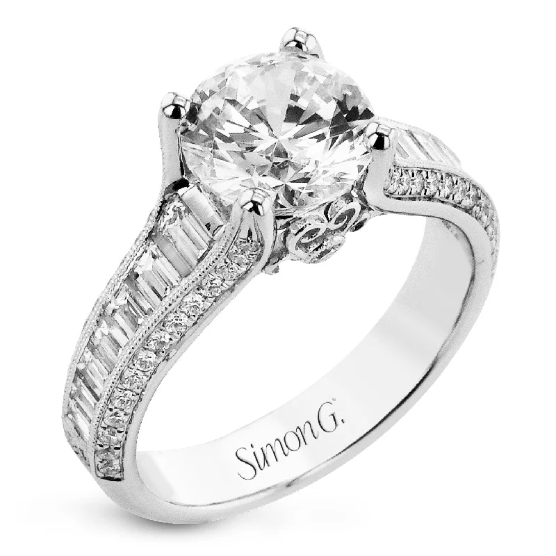 Exclusive Online Jewelry Sale – Don't Wait Round-Cut Engagement Ring In 18k Gold With Diamonds