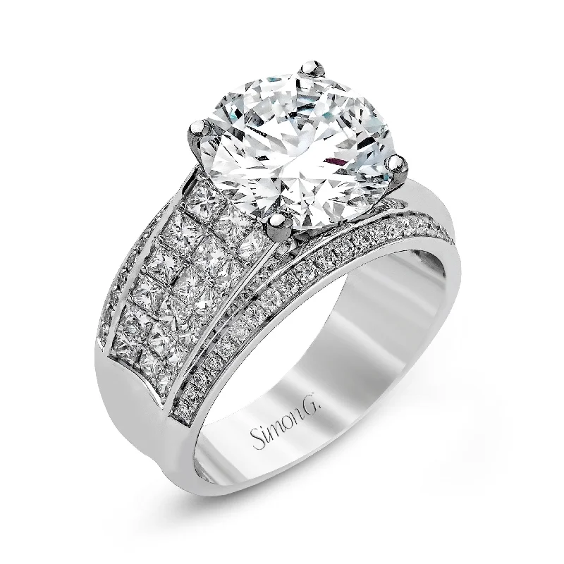 Must-Have Jewelry At Irresistible Discounts Round-Cut Engagement Ring In 18k Gold With Diamonds Must-Have Jewelry At Irresistible Discounts Round-Cut Engagement Ring In 18k Gold With Diamonds