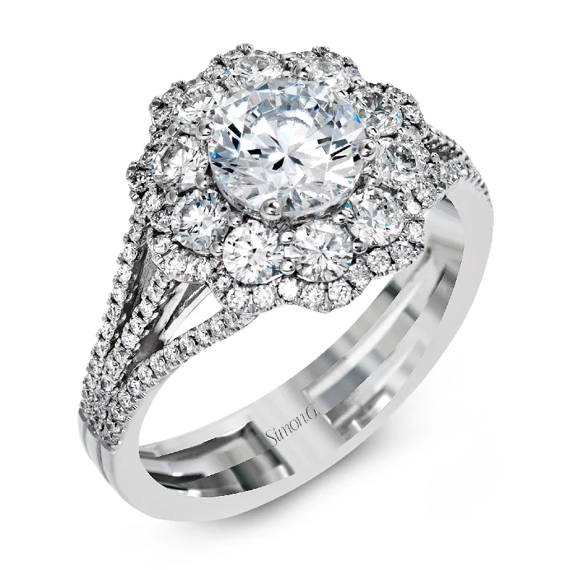 Discounted Jewelry For A Glamorous Look Round-Cut Halo Engagement Ring In 18k Gold With Diamonds