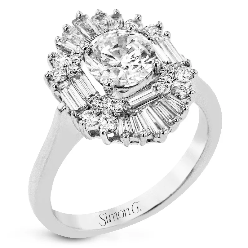 The Perfect Accessory For Less – Jewelry Sale Live Round-Cut Halo Engagement Ring In 18k Gold With Diamonds