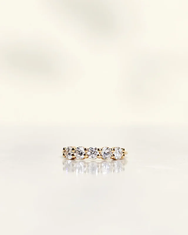 Angel 18K Gold, Whitegold or Rosegold Ring w. Diamonds