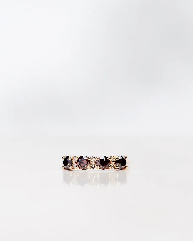 Anita Dark Chocolate 18K Gold, Whitegold or Rosegold Ring w. Diamonds