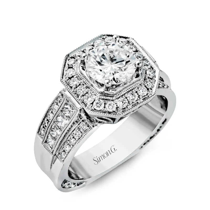 Grab Stylish Jewelry Before The Sale Ends Round-cut Halo Engagement Ring in 18k Gold with Diamonds