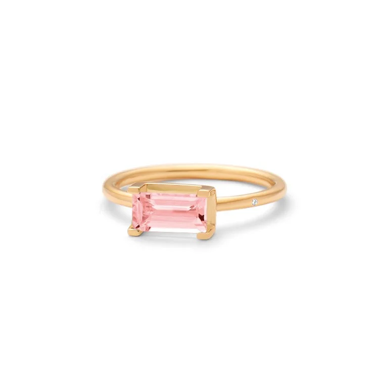 Huge Savings On Timeless Jewelry Collections Nord Pink 18K Gold Ring w. Tourmaline & Diamond Huge Savings On Timeless Jewelry Collections Nord Pink 18K Gold Ring w. Tourmaline & Diamond
