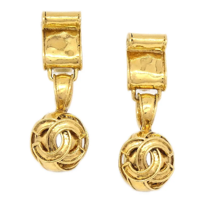 Chanel 1994 Shaking Earrings Clip-On Gold