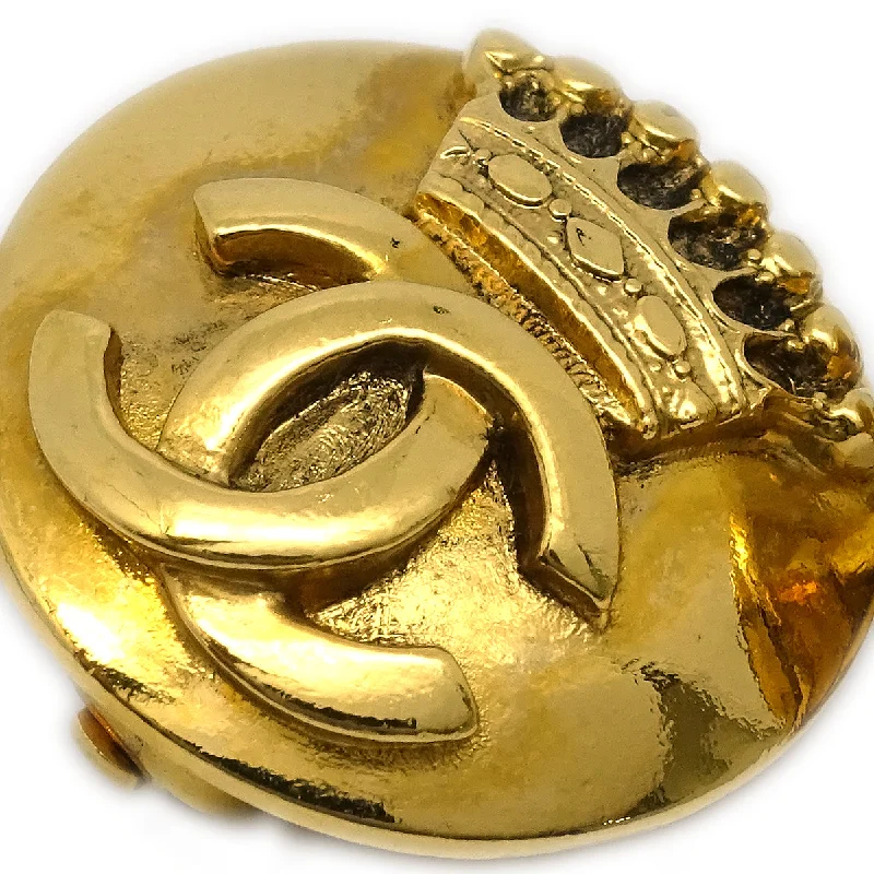 Chanel Button Earrings Clip-On Gold 97P