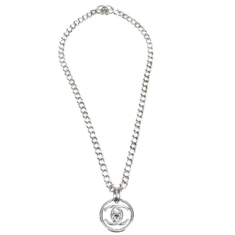 Chanel 1997 CC Turnlock Silver Chain Pendant Necklace 97P