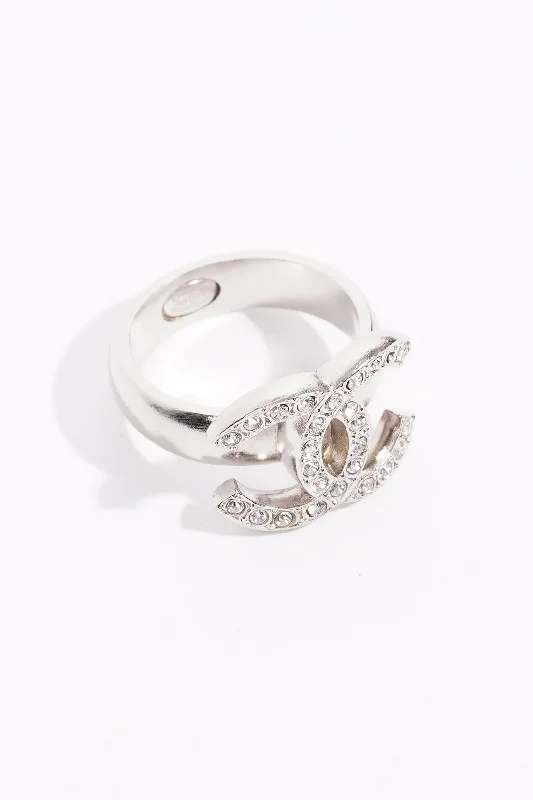 Exclusive Jewelry Bundles At Discounted Prices Chanel Crystal Ring Silver Base Metal 52