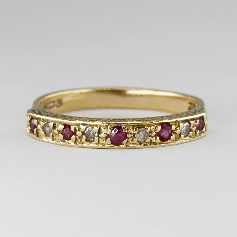 Glamorous Jewelry, Glamorous Deals – Shop Now London 1978 Hallmarked Ruby & Diamond 14k Ring | 0.12ct, 0.08ctw | SZ 7.5 |