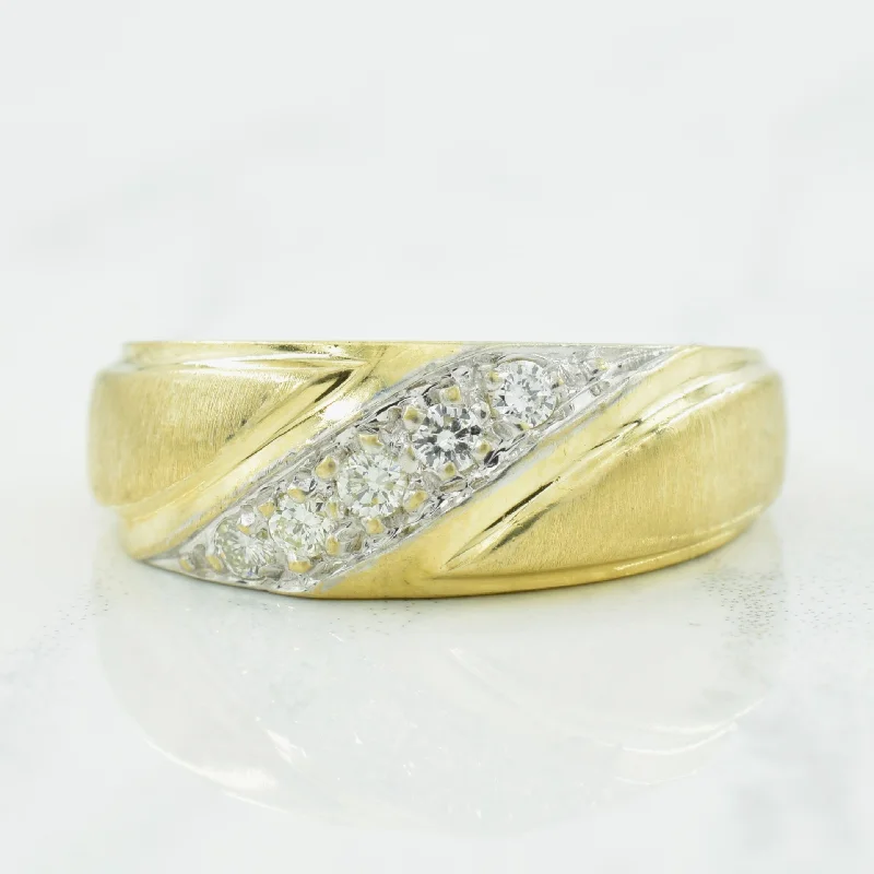 Big Discounts On Elegant Jewelry Collections Pave Set Diamond Ring | 0.12ctw | SZ 6.75 |