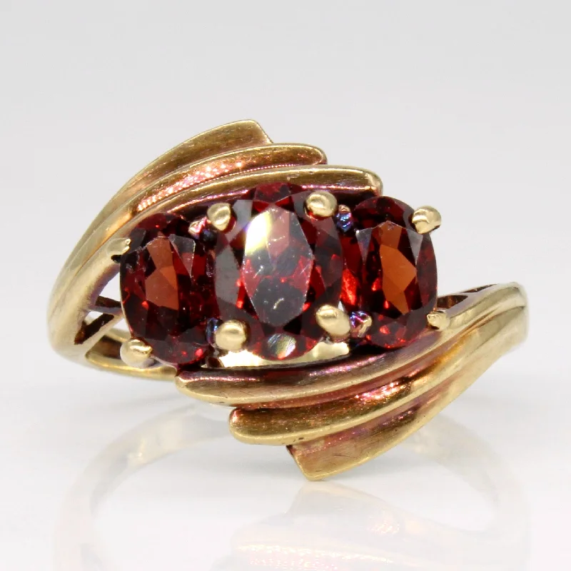 Elegant Designs, Unbeatable Discounts – Shop Jewelry Now Three Stone Garnet Ring | 2.10ctw | SZ 6 |