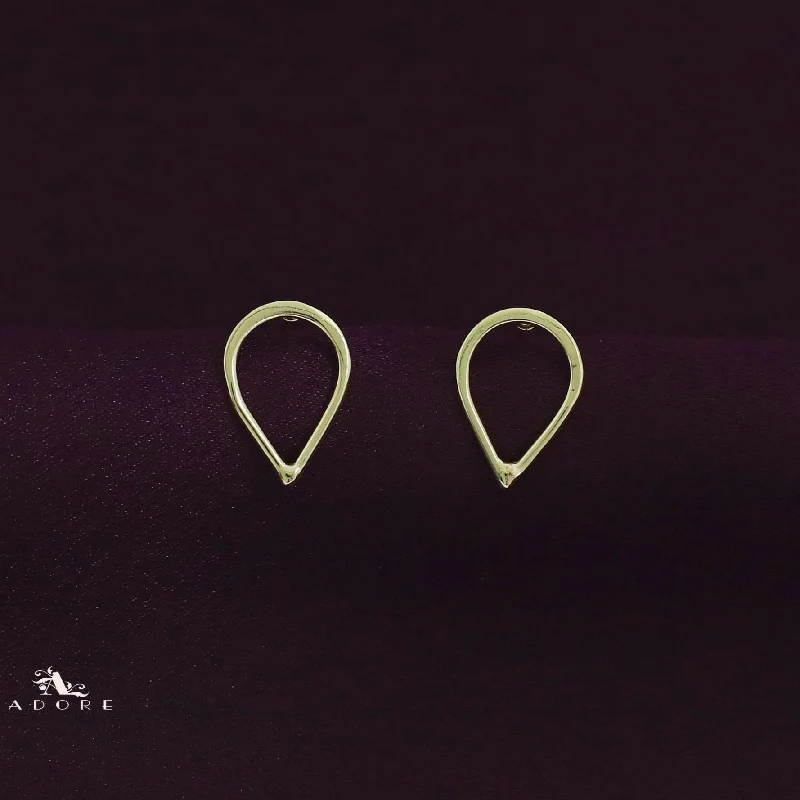 Once-A-Year Jewelry Deals – Shop Before They’Re Gone Golden Inverted Drop Stud