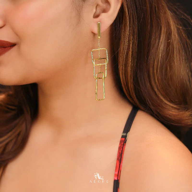 Elevate Your Outfit With Discounted Statement Jewelry Golden Square And Rectangle Stack Earring