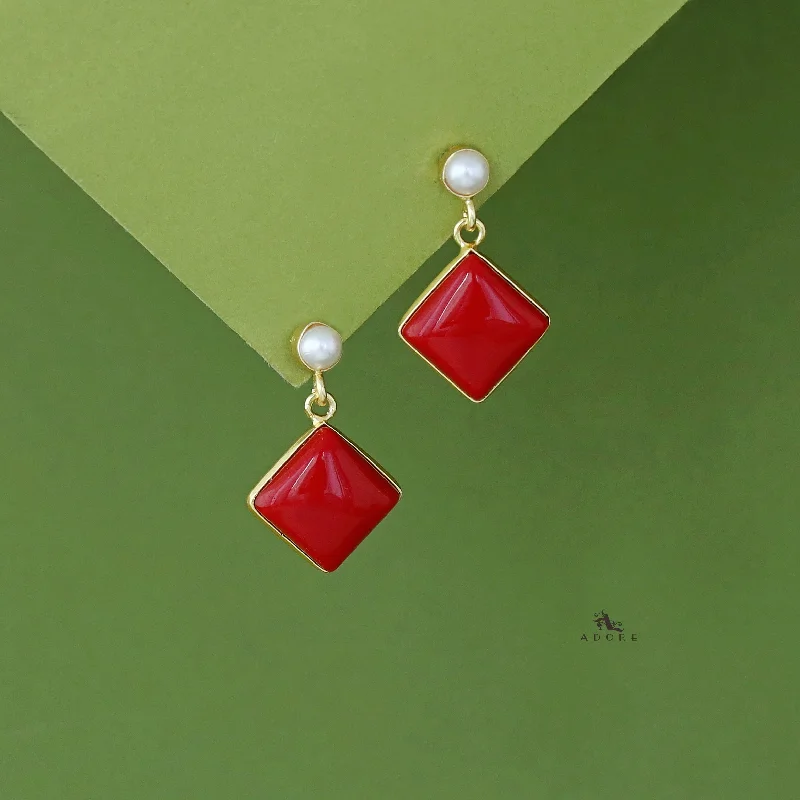 The Perfect Jewelry Piece At The Perfect Discount Sonia Golden Pearl Earring