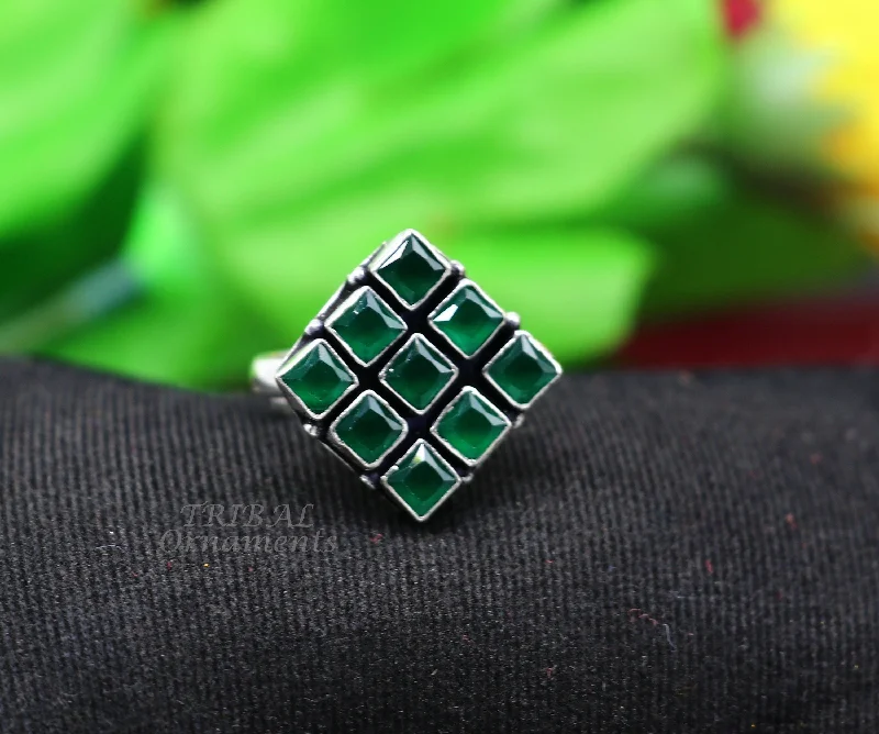 Affordable Luxury Jewelry – Style At A Great Price Amazing green stone Modern cultural fashionable 925 sterling silver adjustable ring, best gift for her/girls, charming jewelry india sr352