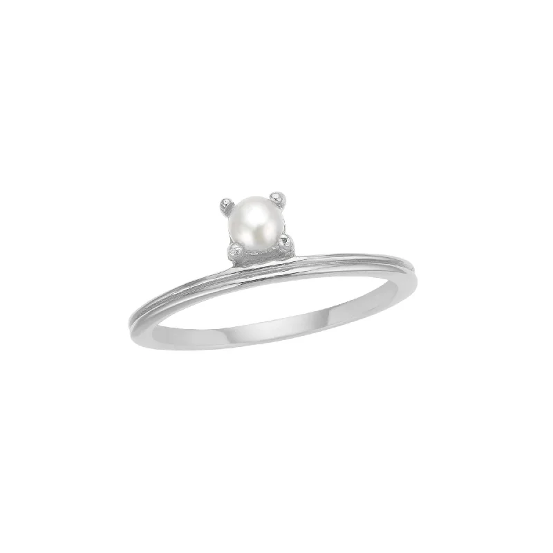 Sparkle In Style With Our Best Jewelry Deals Unicorn Silver Ring w. Pearl