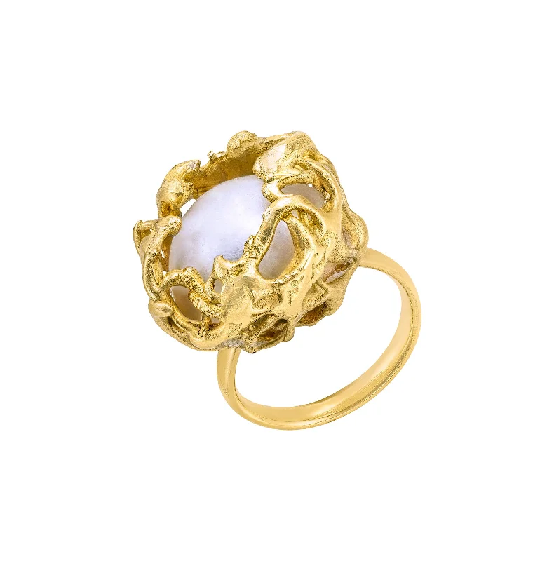 Elegant Jewelry At Unbeatable Offers – Shop Before It's Gone The Venus Gold Plated Ring w. Pearl
