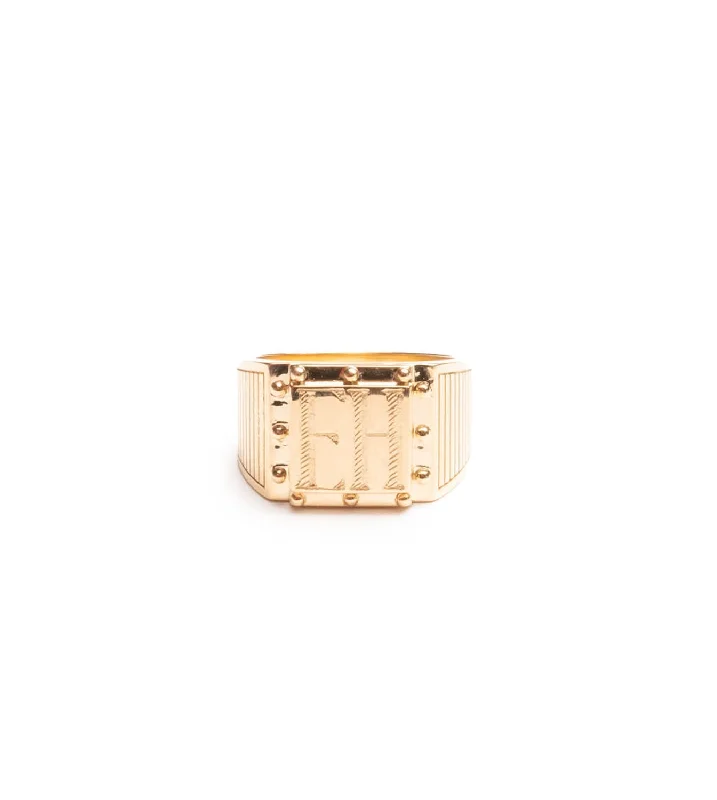 Luxury Jewelry At Unbeatable Discounts Lovestruck : Engravable Pierced Ring