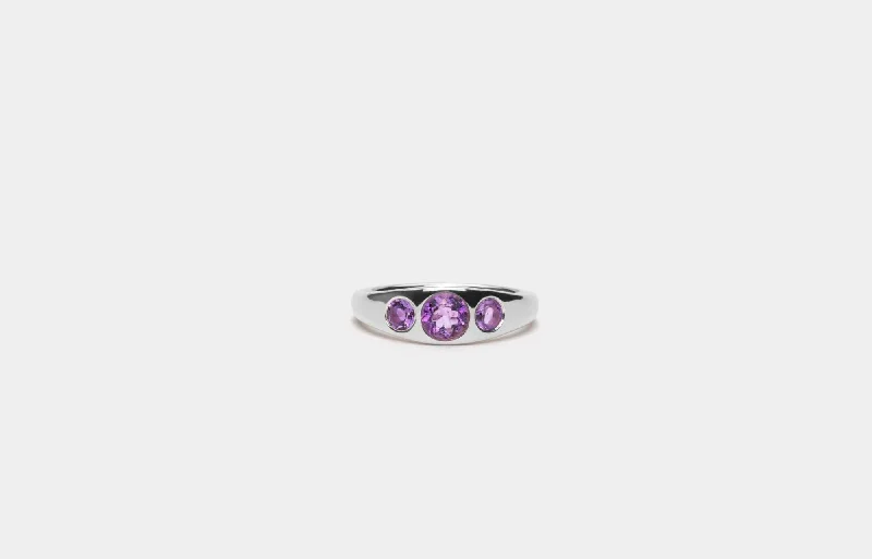 Grab Your Dream Jewelry At The Lowest Prices IX Trilliant Ring