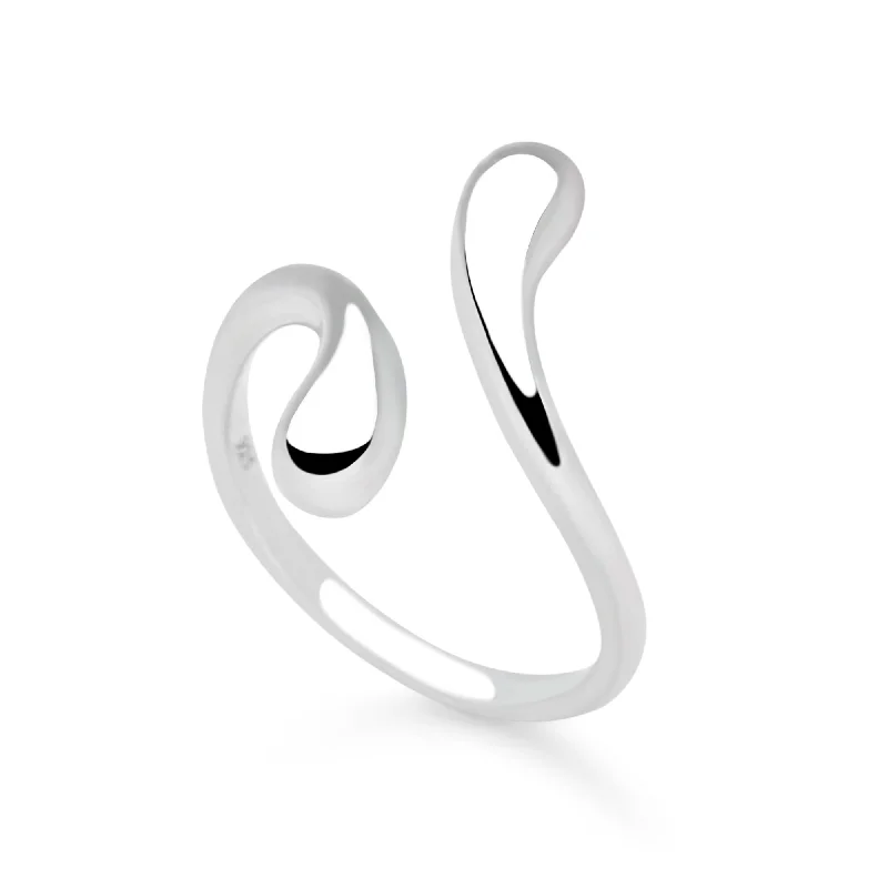 Flash Sale On Elegant Jewelry – Don't Miss Out Silver Meander Ring (Adjustable)