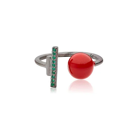 Elegant Jewelry Pieces At Unbelievable Prices Sparkling Ballroom Silver Ring w. Zirconias Elegant Jewelry Pieces At Unbelievable Prices Sparkling Ballroom Silver Ring w. Zirconias