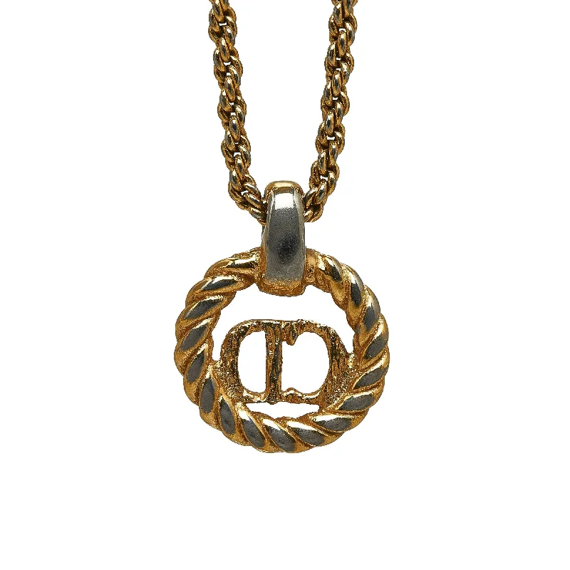 Elevate Your Outfit With Discounted Statement Jewelry DIOR CD Logo Pendant Necklace Costume Necklace