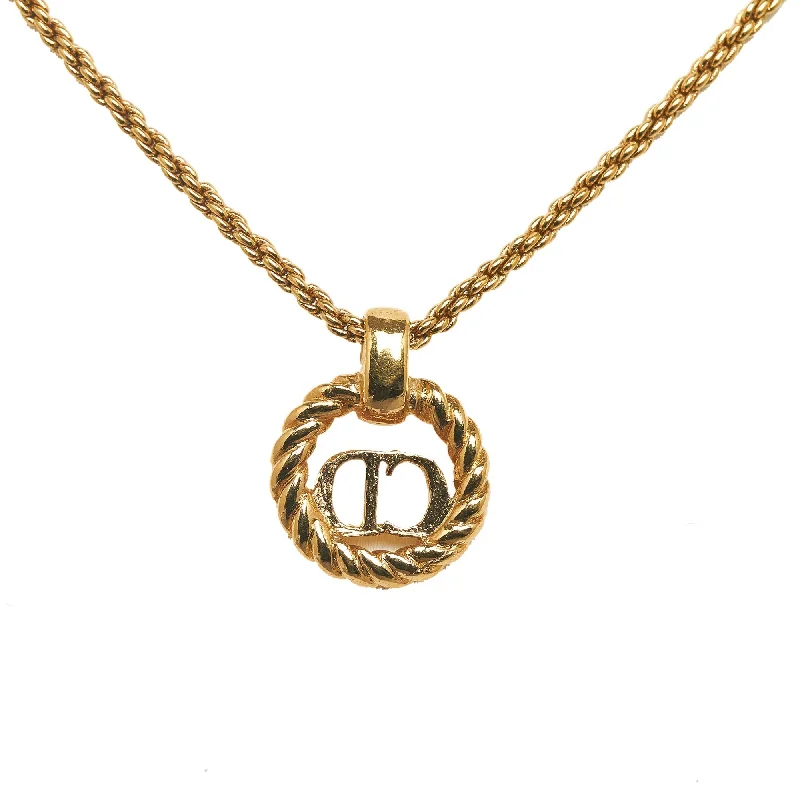 Timeless Jewelry Styles At Wallet-Friendly Prices DIOR CD Pendant Necklace Costume Necklace