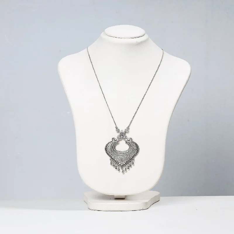 Grab Your Favorite Jewelry At The Lowest Prices Antique Silver Finish Oxidised Brass Base Necklace