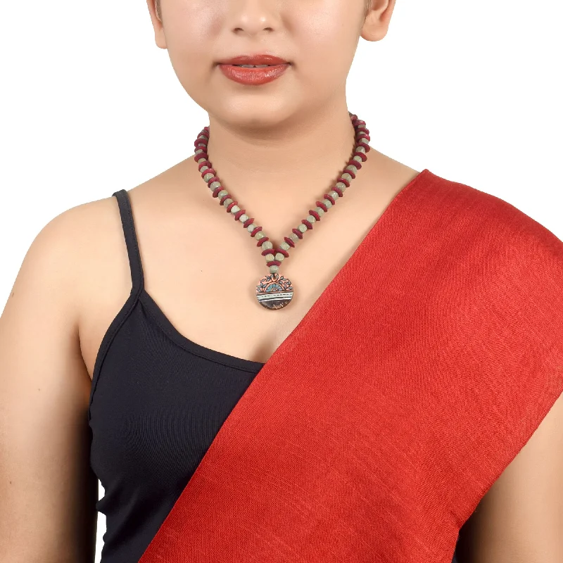 Dazzling Deals On Necklaces, Bracelets, And More The Queen Handcrafted Tribal Necklace
