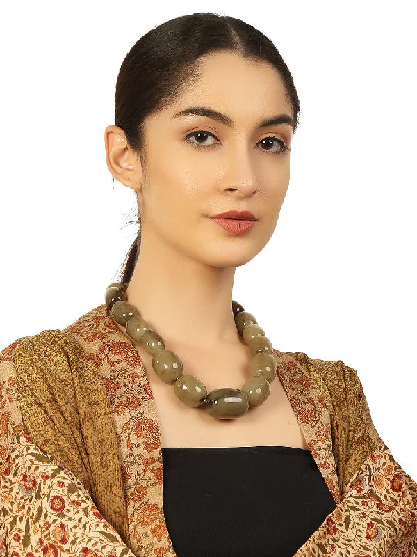 Beautiful Jewelry, Breathtaking Discounts – Hurry In Resin Green Beaded Handcrafted Necklace by Bamboo Tree Jewels
