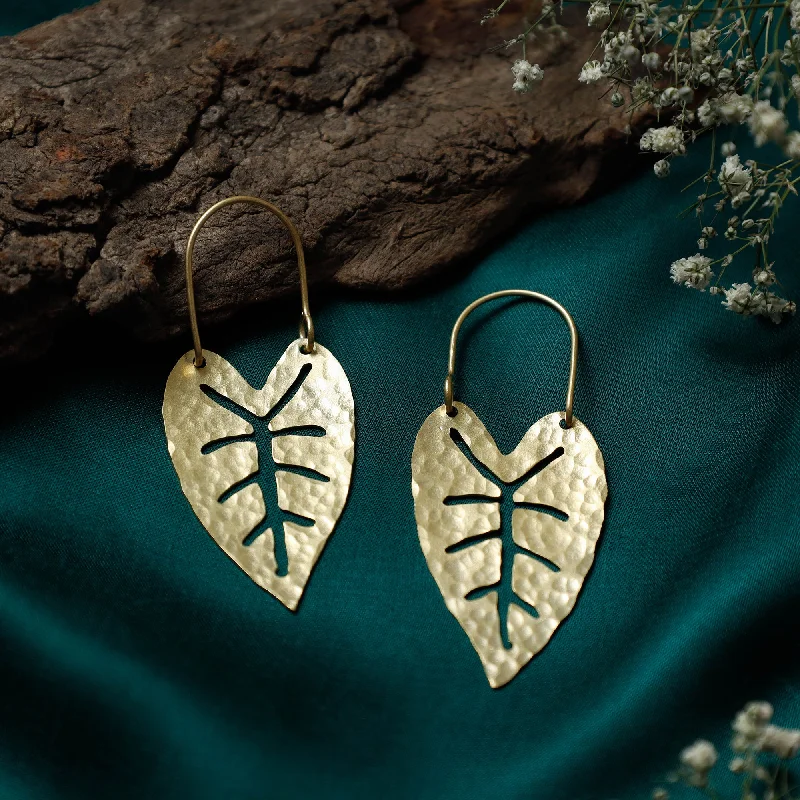 Sparkle On A Budget – Fine Jewelry For Less Brass Metal Handcrafted Dokra Earrings