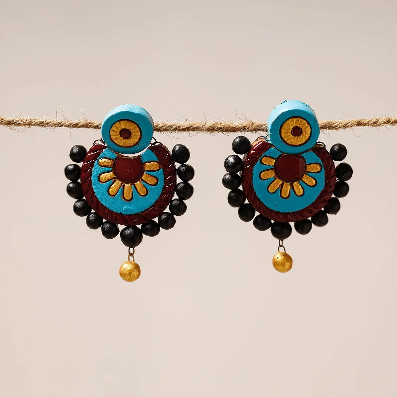 Don't Miss Out – Shop Elegant Jewelry For Less Bishnupur Handpainted Terracotta Stud Earrings