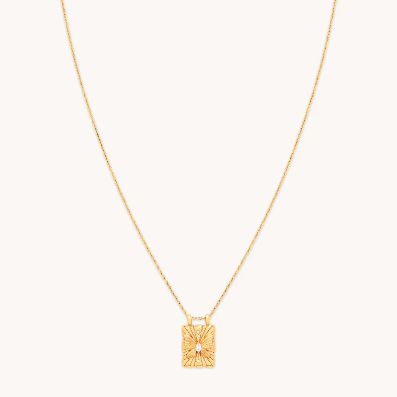 Jewelry Clearance – Final Chance To Save Big Butterfly Pendant Necklace in Gold
