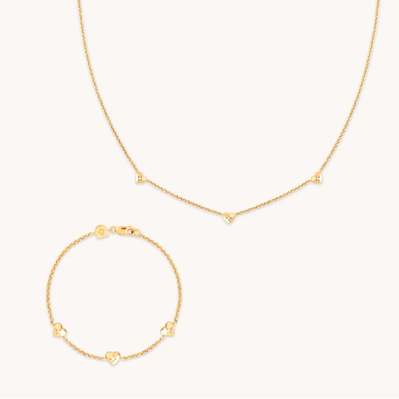 The Biggest Jewelry Sale Of The Year Is Here Heart Charm Gift Set in Gold
