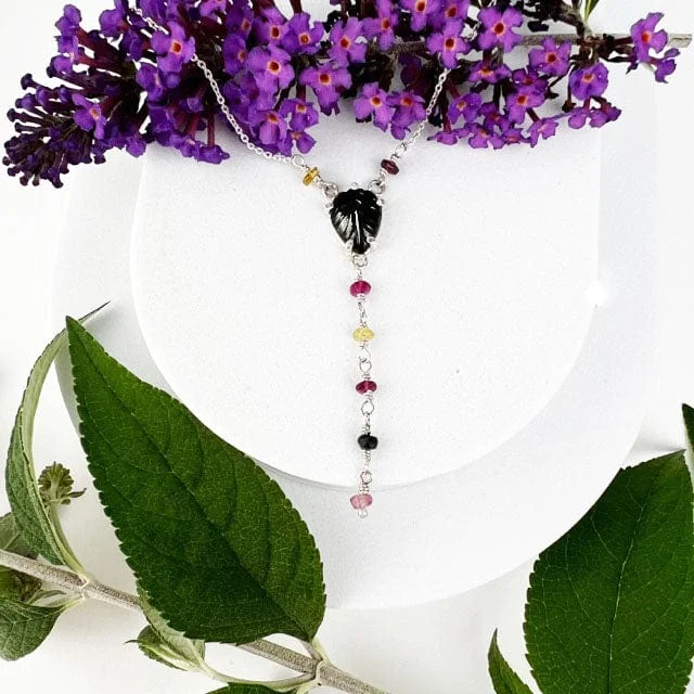 Big Discounts On Elegant Jewelry Collections Leaf Lariat