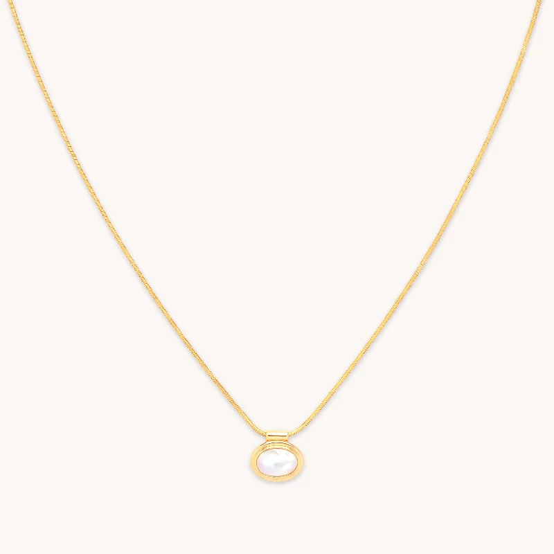 Shine In Style – Shop Jewelry Discounts Today Mother of Pearl Pendant Necklace in Gold
