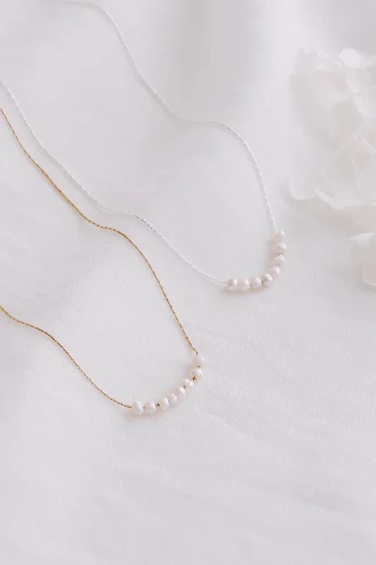 Get Your Favorite Jewelry At The Best Price Shanaye - 18ct Gold or Silver Plated Pearl Necklace