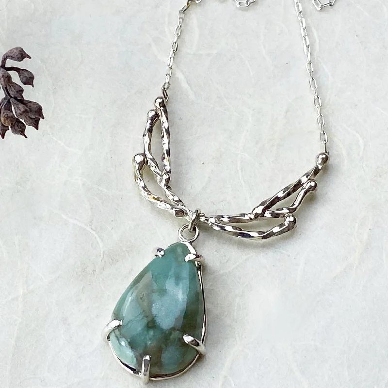 Seasonal Jewelry Sale – Upgrade Your Style Today Silver Mantel Chrysoprase Necklace