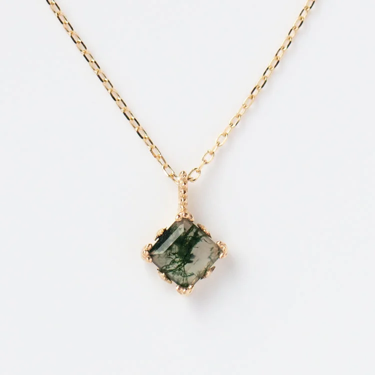 Everyday Jewelry Essentials Now On Sale Solid Gold Aquatic Agate Necklace for Grounding