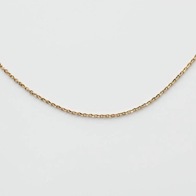 Best-Selling Jewelry Styles Now At Exclusive Discounts Solid Gold Simple Glimmer Gold Chain