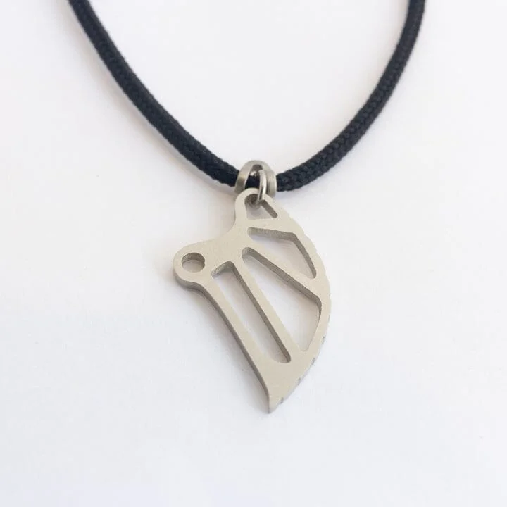 Affordable Glamour – Premium Jewelry For Less The Climbing Cam Necklace