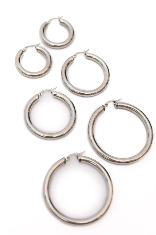 Best Jewelry Deals – Shop Premium Pieces At Great Prices Day to Day Hoop Earrings Set in Silver