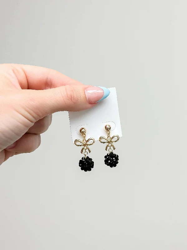 Stunning Statement Jewelry, Unbeatable Discounts Gold Bow Beaded Dangle Earrings - Jet
